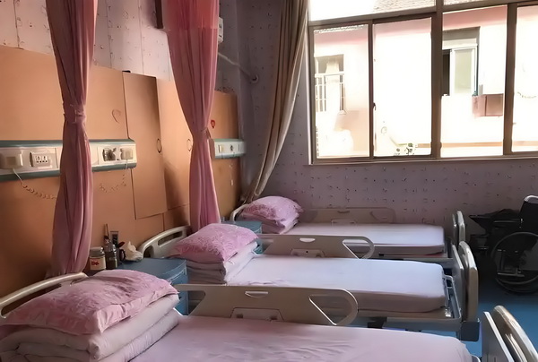林小晚历险记